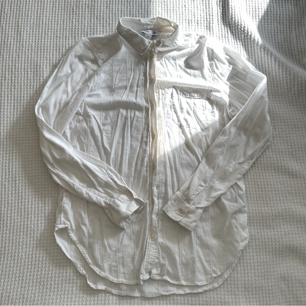 Old Navy Women's White The Classic Shirt Button-Up